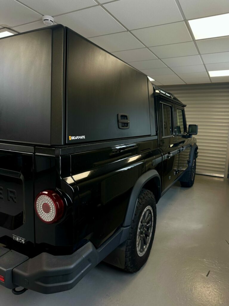 Quartermaster Hardtop Canopy Solid Gullwings - Image 4
