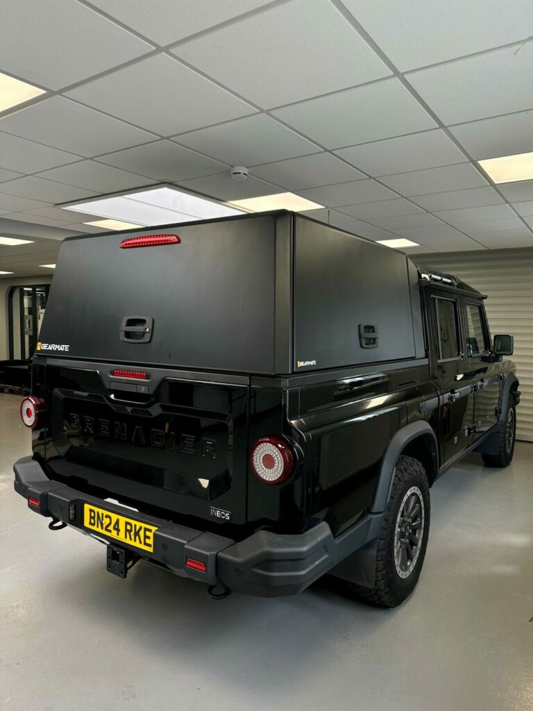 Quartermaster Hardtop Canopy Solid Gullwings - Image 5